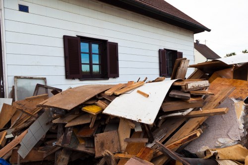 Environmental-friendly garden clearance in Shadwell